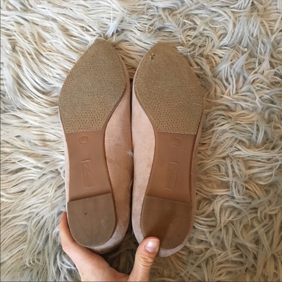 Size 8 flats - Picture 3 of 3